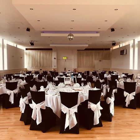 Haughton Hall Hotel & Leisure Club Telford Exterior foto